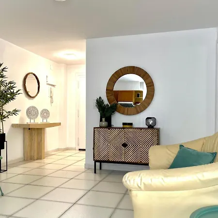 Modern Apartment On The Beach With Pool Calpe Exterior photo